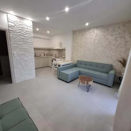 Emvasea Seaside Монемвазия