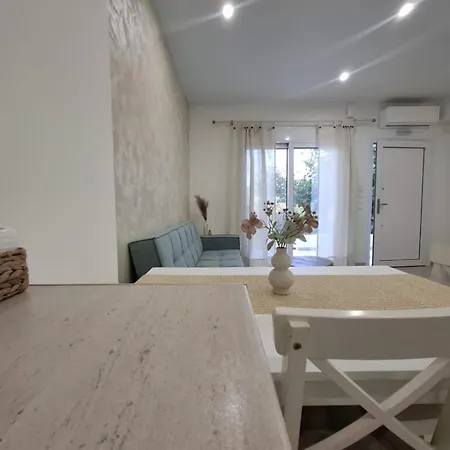 Appartement Emvasea Seaside